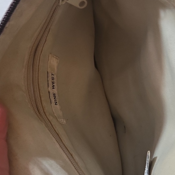 NINE WEST PURSE - Picture 7 of 8
